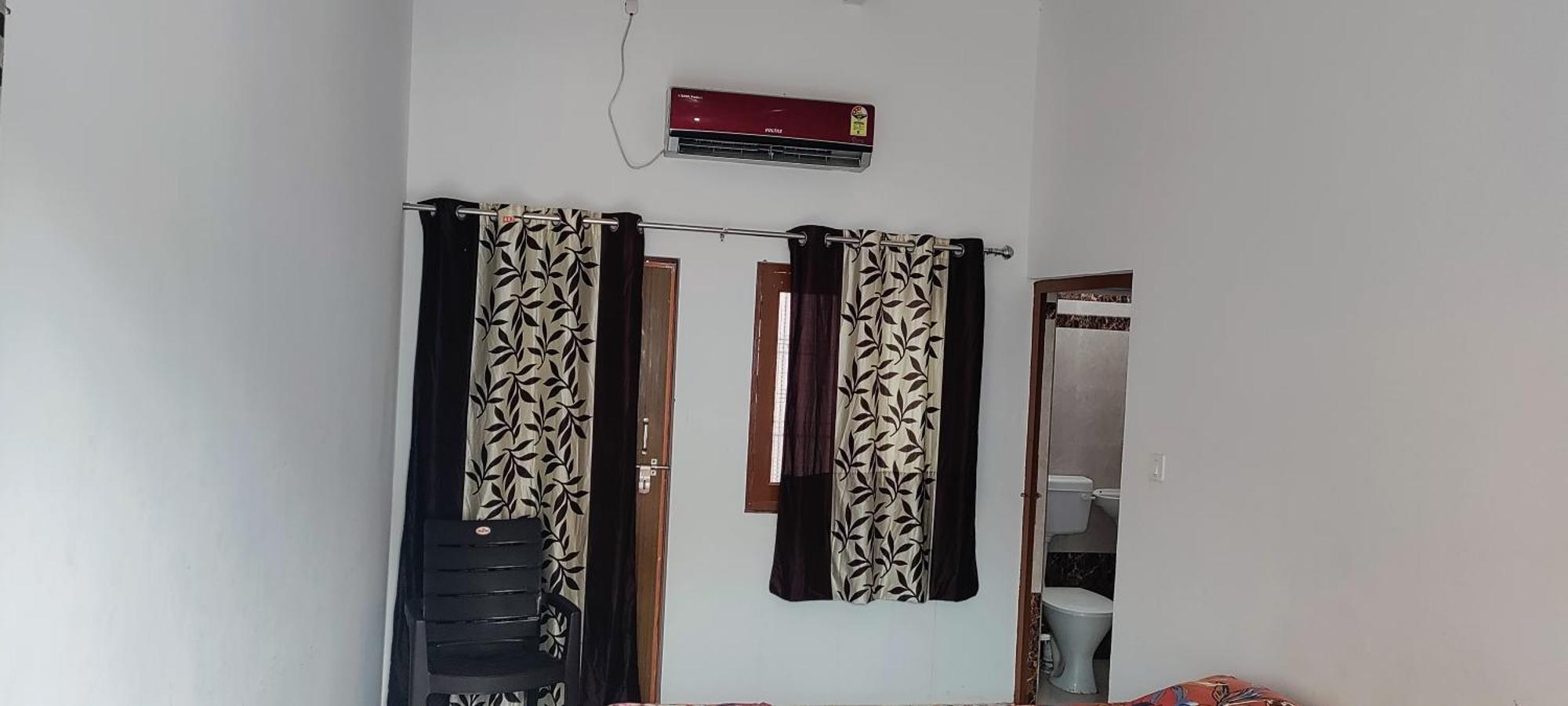 Nidhivan Homestay Vrindāvan Habitación foto